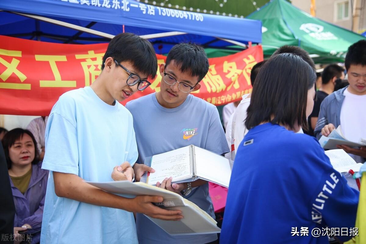 理解随机性与独立重复试验白小姐三码三期必开一码2023